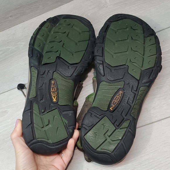 Keen Mens Newport Outdoor Hiking Comfort Sandals shoes sz 12